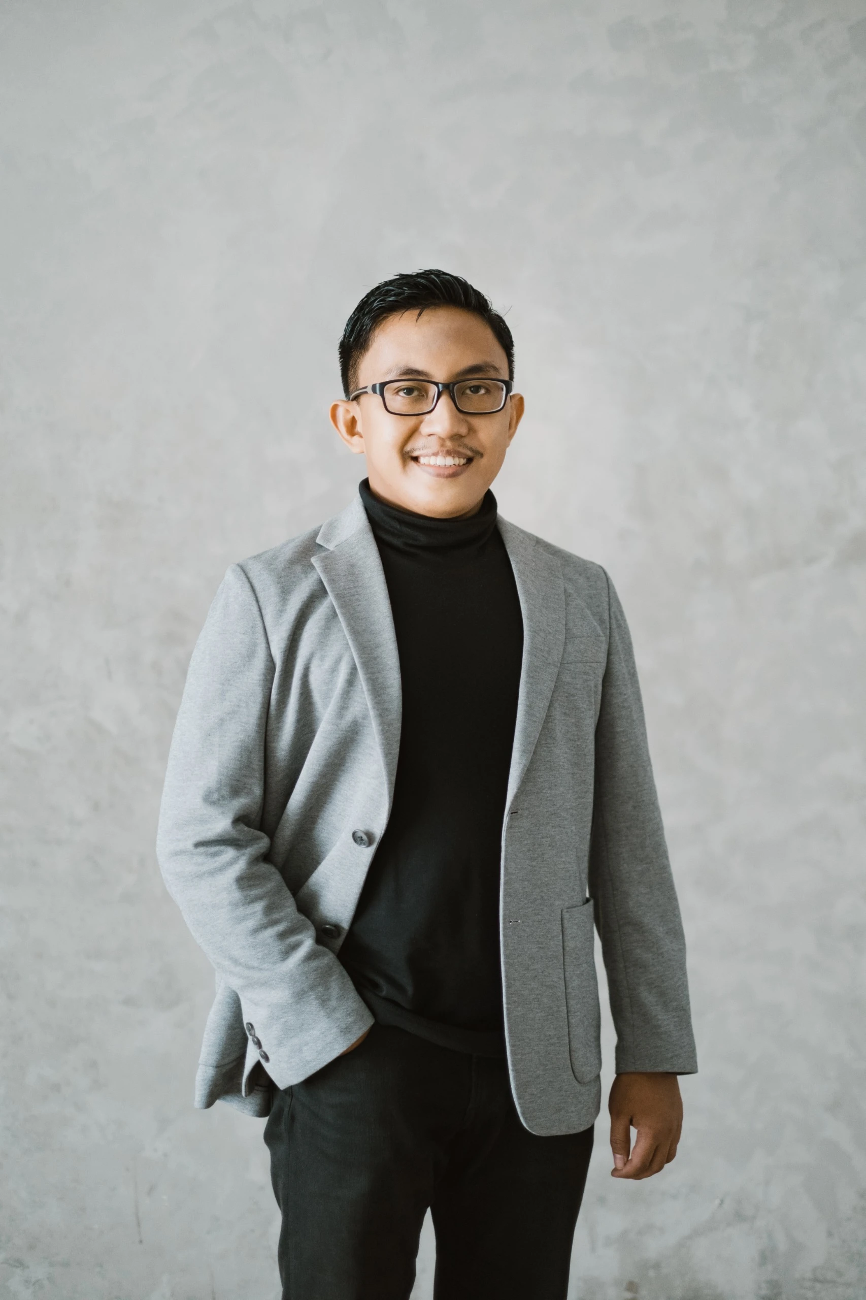 H. Abdul Razaq Z. Cangara, S.IP., M.Si., M.IR., dosen Program Studi Hubungan Internasional Universitas Hasanuddin, menilai lonjakan 66 persen ekspor Iran ke Afrika sebagai bentuk reposisi strategi geopolitik ekonomi di tengah tekanan sanksi global dan menguatnya kerja sama Global South.